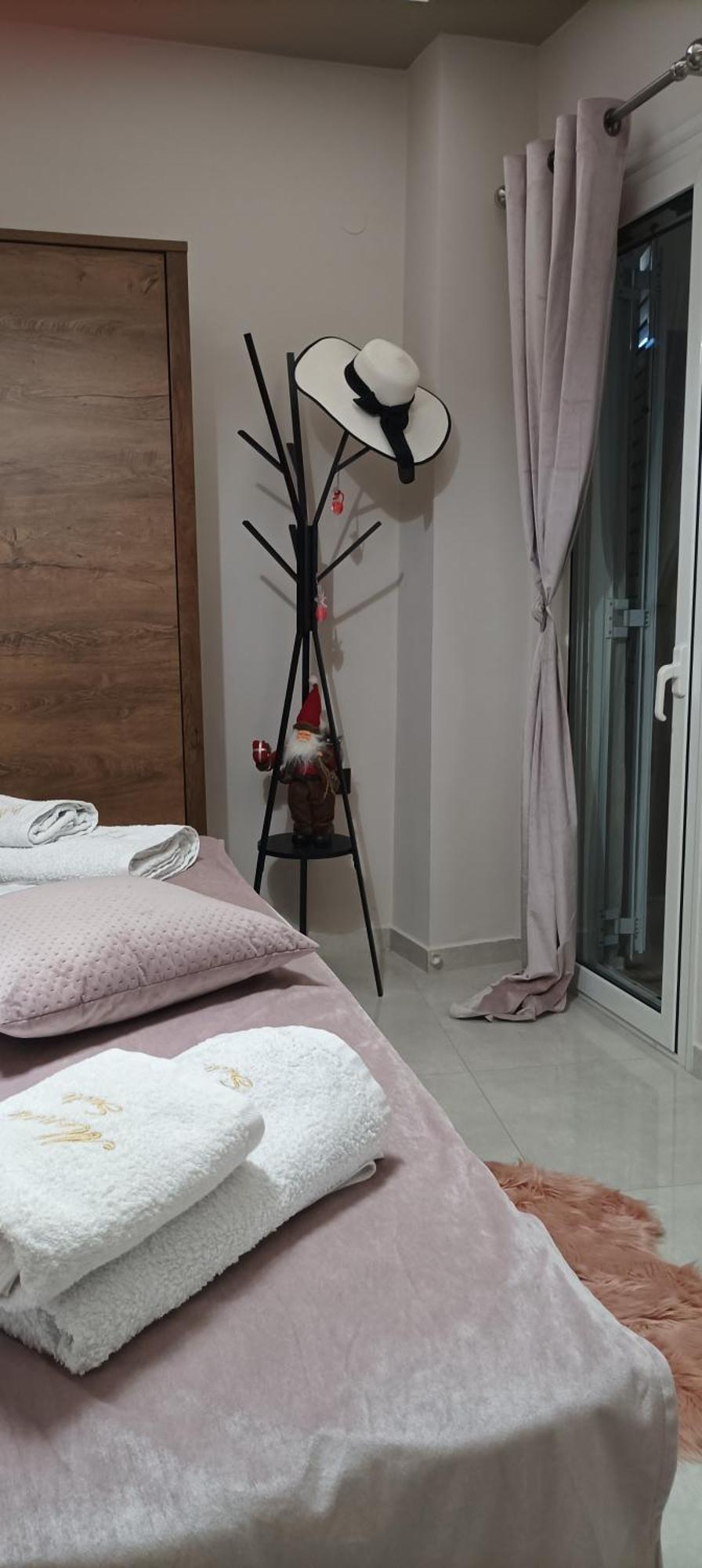 Menda Suite Heraklion  Exterior photo